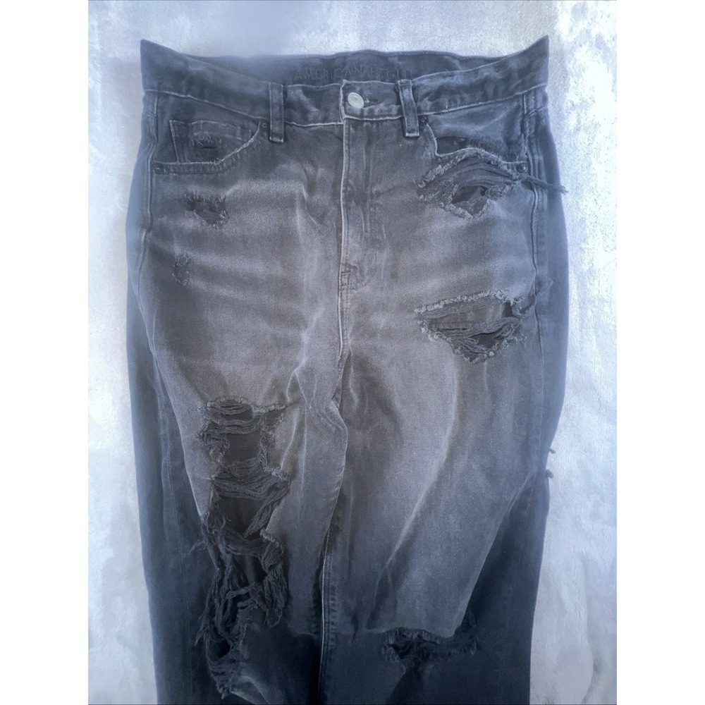 American Eagle Outfitters Relaxed‎ Mom Jean Distress Size 6 Regular Fits(30x27